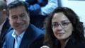 Evde parti rekabeti! Karı-koca iki başkan birbirine rakip oldu