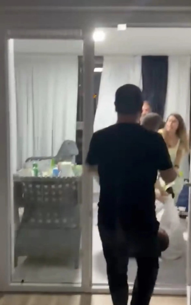 Evde feci şekilde darp edildi! CHP'li vekil hakkında cinsel taciz iddiası! - Resim : 3