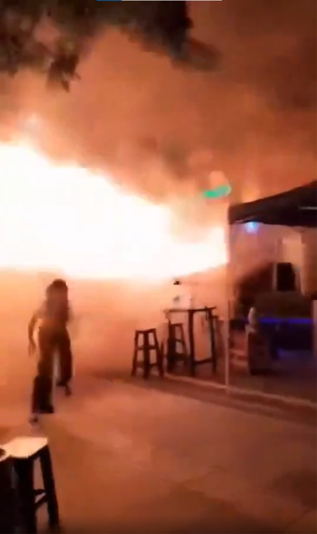 Bangkok'ta gece kulübü faciası! En az 27 kişi hayatını kaybetti - Resim : 3
