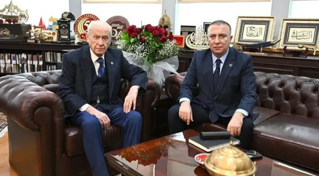 'Çerçeve Yasa'ya imza atmamıştı! İzzet Ulvi Yönter'den çarpıcı paylaşım: "Bir canım var..." - Resim : 1