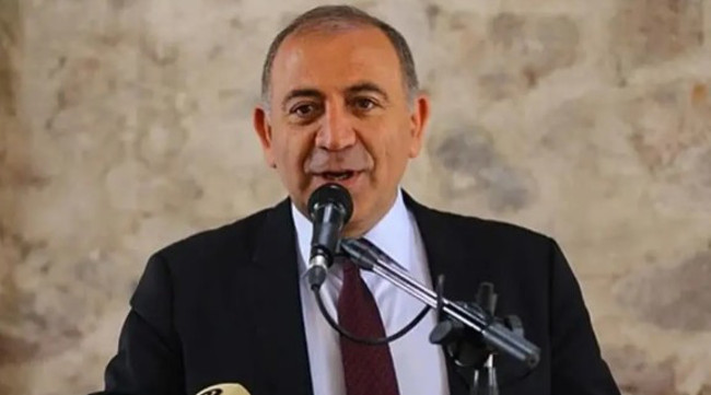 CHP'den Yeni Parti adımı: İstanbul'da 33 ilçe başkanı görevden alındı - Resim : 1