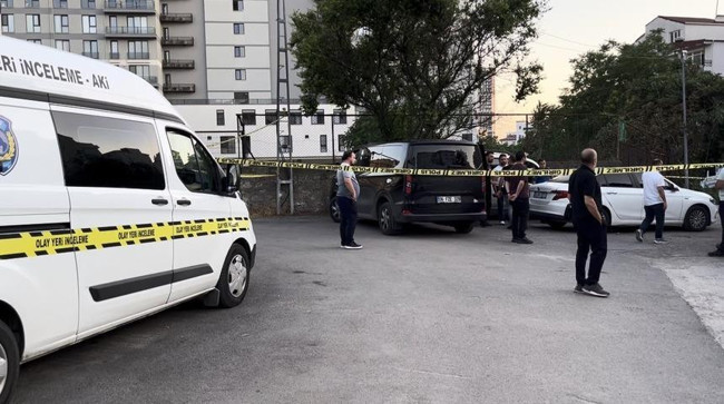 Kartal'da esrarengiz ölüm! Metruk gecekonduda kadın cesedi bulundu - Resim : 3