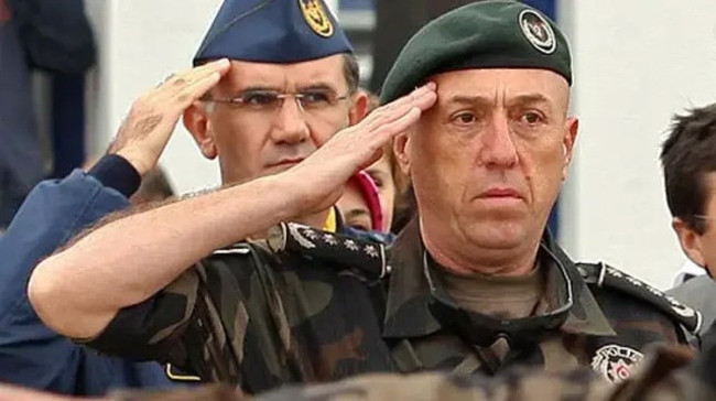 Bakan Gürlek, Behçet Oktay'ın ailesini kabul etti! Görüşmeden ilk kareler geldi... - Resim : 3