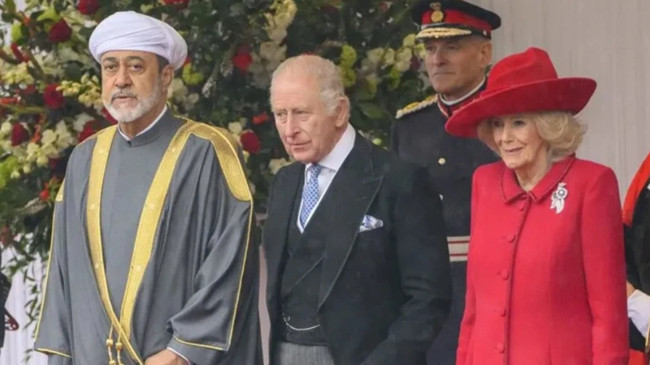 İngiltere Kralı Charles'tan hadis s&uuml;rprizi: Arap&ccedil;a okudu - Resim : 1