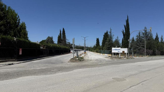 'Bombayla rehin tutuluyorum' mesajı ortalığı karıştırdı! Gerçek pes dedirtti - Resim : 1