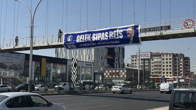 Diyarbakır’da dikkat çeken Erdoğan pankartı! ‘Gelek Sıpas Reis’ - Resim : 2