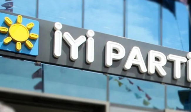 İYİ Partili isimden AKP iddialarına olay yanıt! "Boşanan babasının evine döner" - Resim : 1