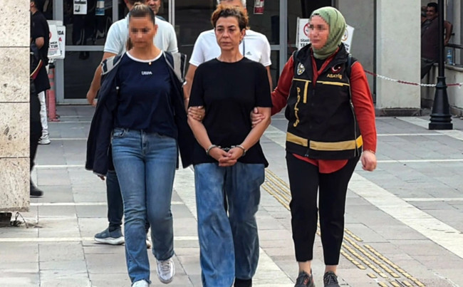 Katliam davasında tahliye kısa sürdü! Anne hakkında yakalama kararı - Resim : 1