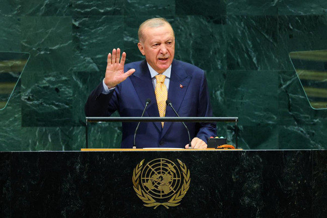 Erdoğan'dan BM'de tarihi mesajlar! O sözleri salonda alkış tufanı kopardı - Resim : 4