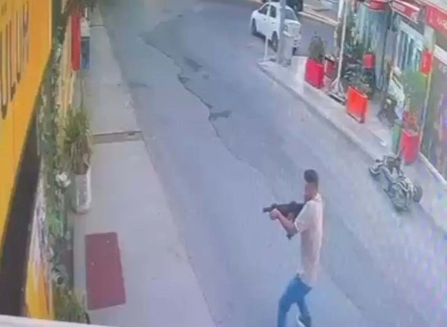 Bodrum'da pompalı tüfek dehşeti! Eğlence mekanına ateş açtı - Resim : 2