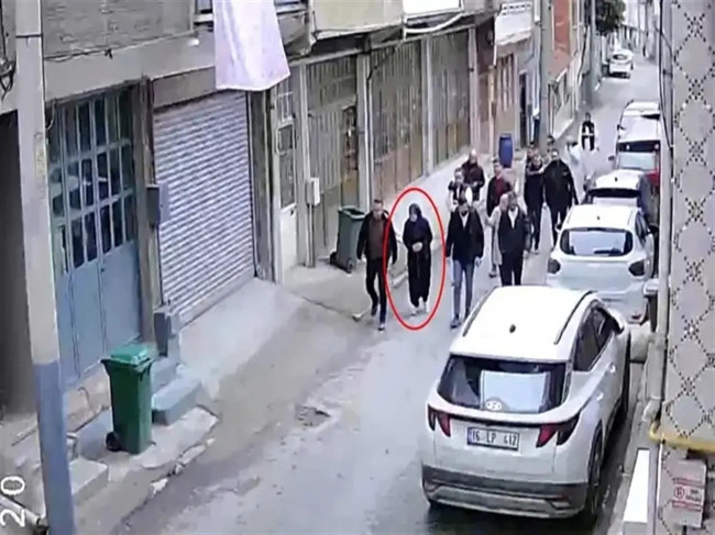 Eşini satırla 15 parçaya ayıran kadın: 'İblis girmiş aklıma! O şeytan var ya' - Resim : 3
