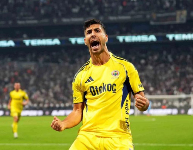 Fenerbahçe'de maça saatler kala sakatlık şoku! Kadrodan çıkarıldı - Resim : 1