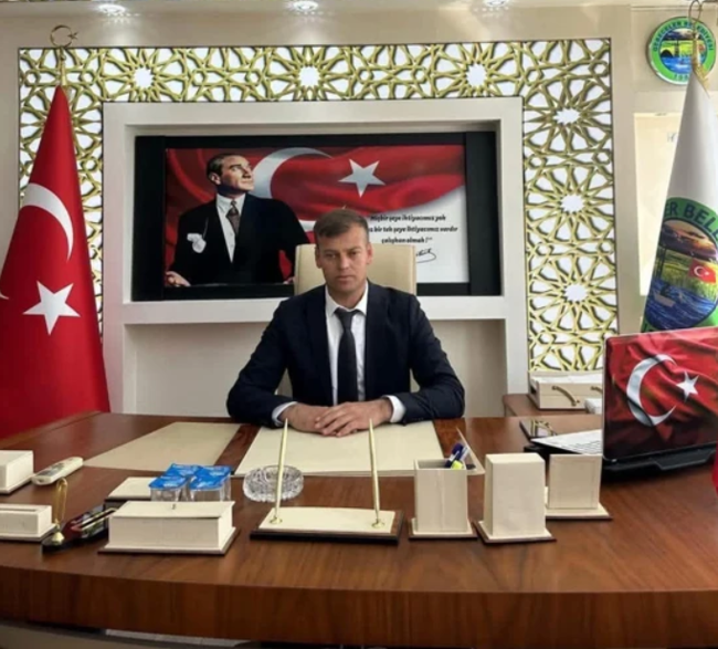 AKP'li belediyede yasak aşk depremi! Skandal büyüdü, Başkan istifa etti - Resim : 2
