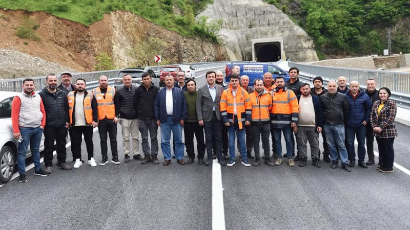 İBB Operasyonunda gözaltına alınmıştı! Eski İBB bürokratına 1,3 milyarlık ihale - Resim : 1