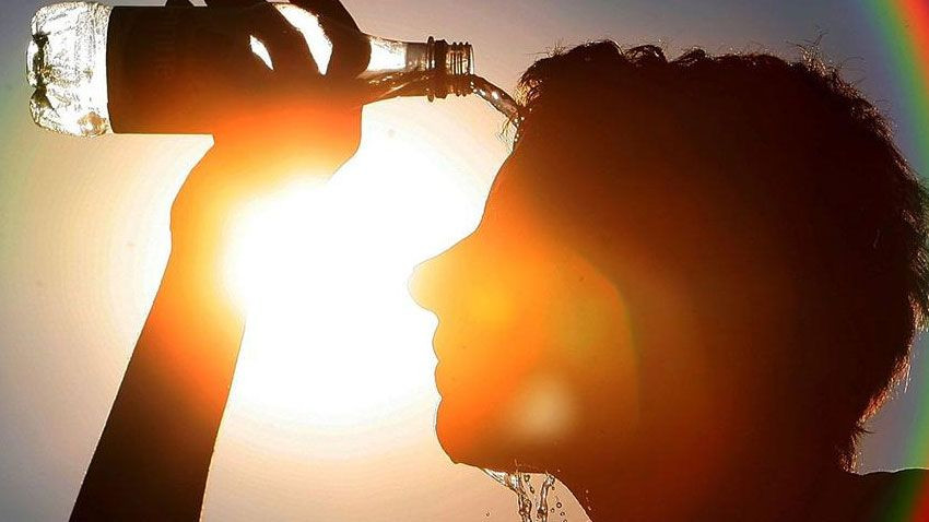 İstanbul Valiliği'nden kritik sıcaklık uyarısı! Hissedilen sıcaklık 40 dereceyi bulacak - Sayfa 1