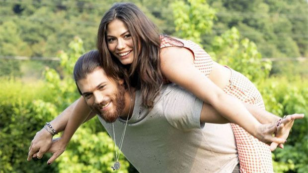 Can Yaman polemiği büyüttü! Demet Özdemir iddiası dikkat çekti - Sayfa 4
