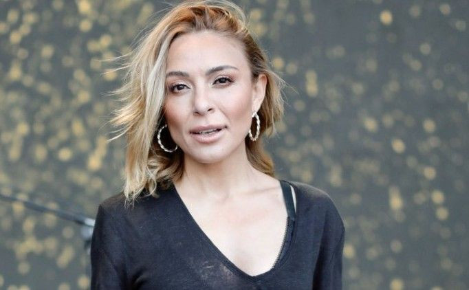 Ziynet Sali sahnede gözyaşlarına boğuldu! Duygusal sözleri yürek burktu - Sayfa 2