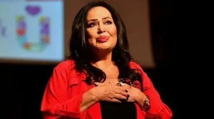 Türkan Şoray'dan yıllar sonra gelen itiraf: O diziden gelen teklifi reddetmiş - Sayfa 1