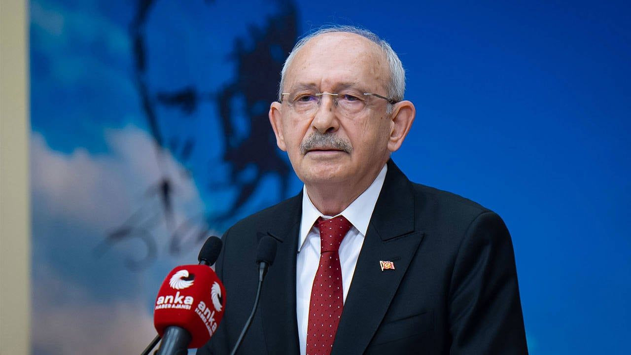 Özgür Özel’den yeni hafta için bomba hazırlık! Genel Merkez'den adım gelmezse… - Sayfa 3