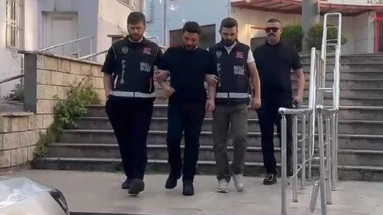 Oğuzhan Uğur’un kapısında yaşananlar ortaya çıktı! Gözaltı kararını böyle öğrendi… - Sayfa 2