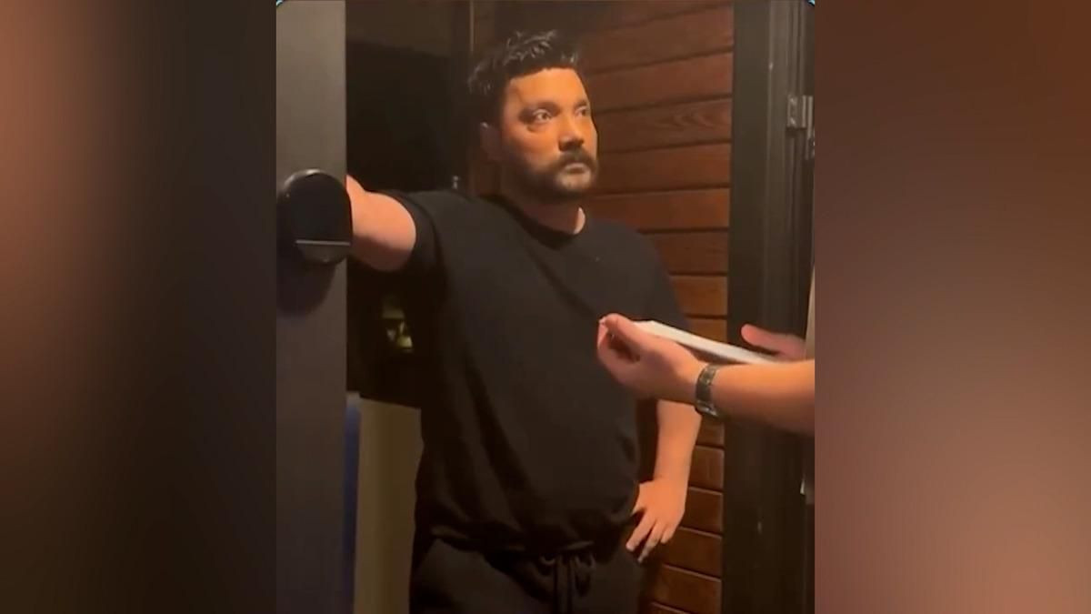 Oğuzhan Uğur’un kapısında yaşananlar ortaya çıktı! Gözaltı kararını böyle öğrendi… - Sayfa 6