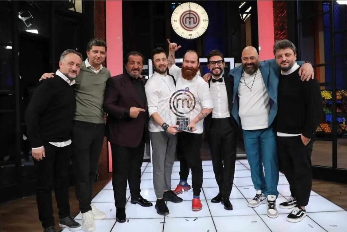Masterchef şampiyonundan acı haber! Evinde ölü bulundu - Sayfa 2