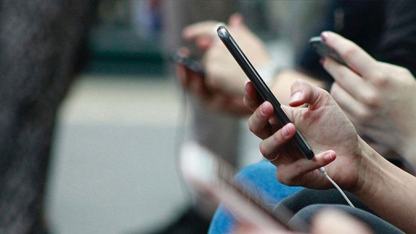Yeni düzenleme yürürlüğe girdi: Cep telefonu fiyatlarına zam yolda! - Sayfa 6