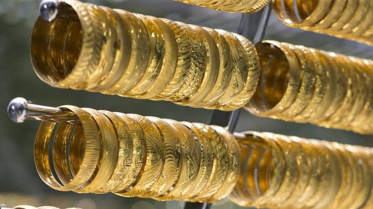 Ünlü stratejistten altın için bomba tahmin! 10 bin doları işaret etti - Sayfa 1