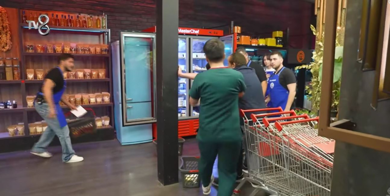 MasterChef'te korku dolu anlar! Bir yarışmacı ölümden döndü! İlk müdahale Mehmet Şef'ten geldi - Sayfa 9