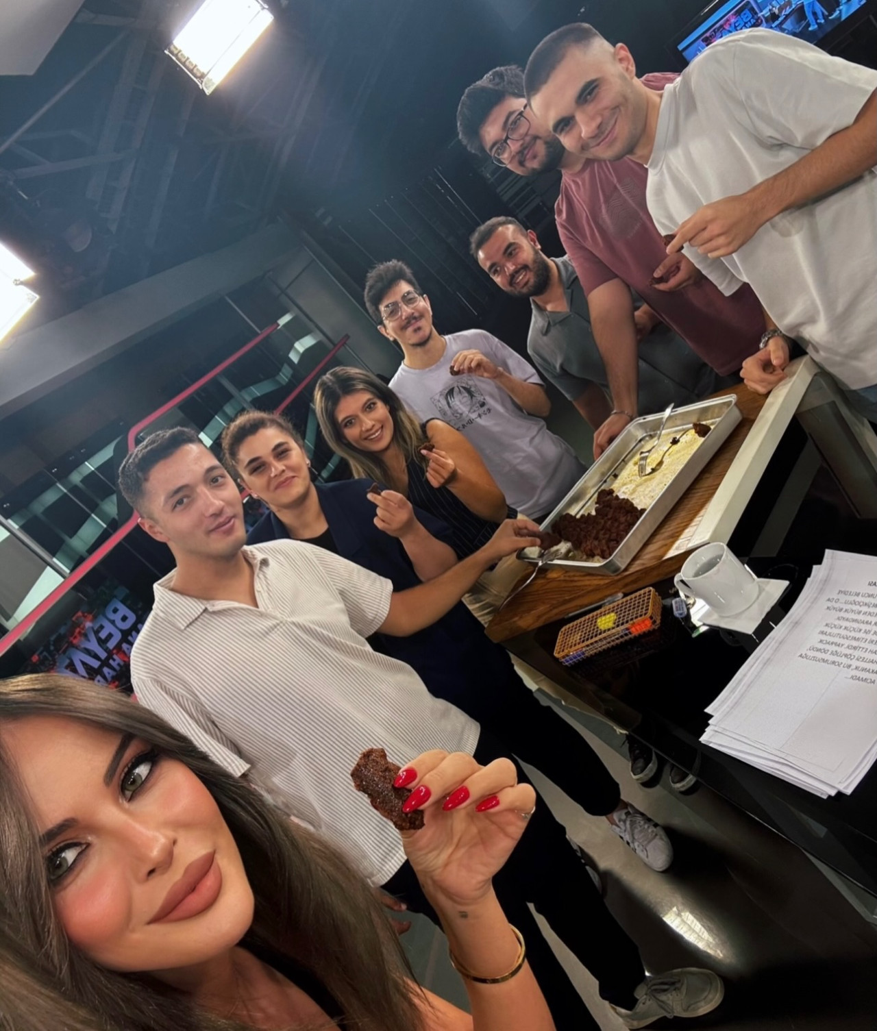 Her şeyi bırakıp Ankara'ya yerleşmişti… Ana haber yayından kalktı, bir anda işsiz kaldı! - Sayfa 24