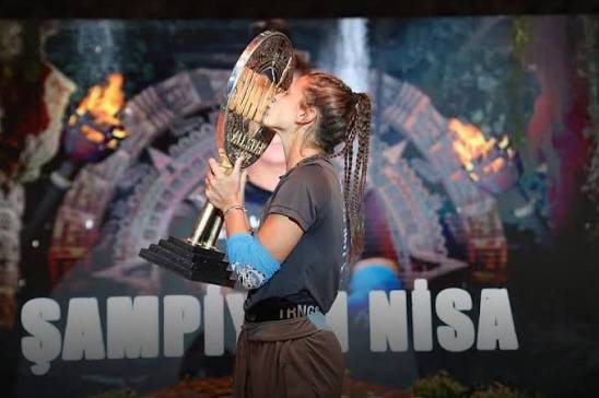 Acun Ilıcalı Survivor'da yaşananları ilk kez anlattı! "Nisa'yı ceset gibi taşıdık" - Sayfa 4